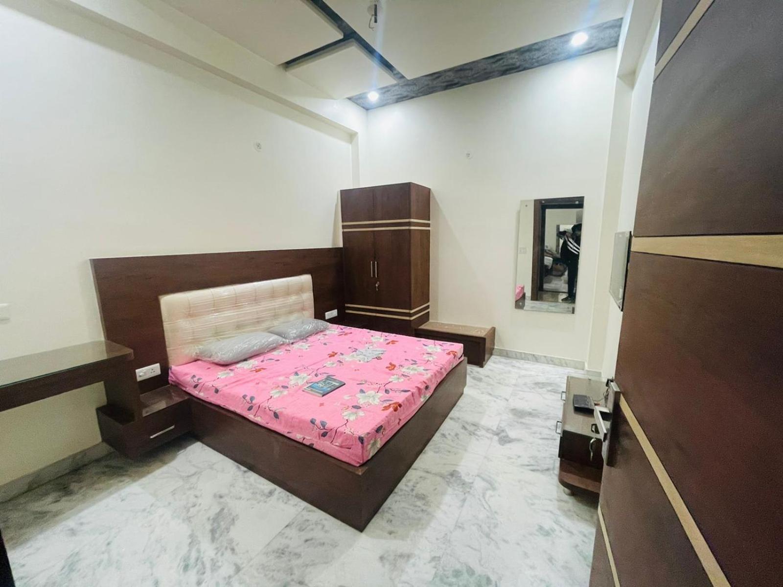Hotel Divine Agra  Ngoại thất bức ảnh
